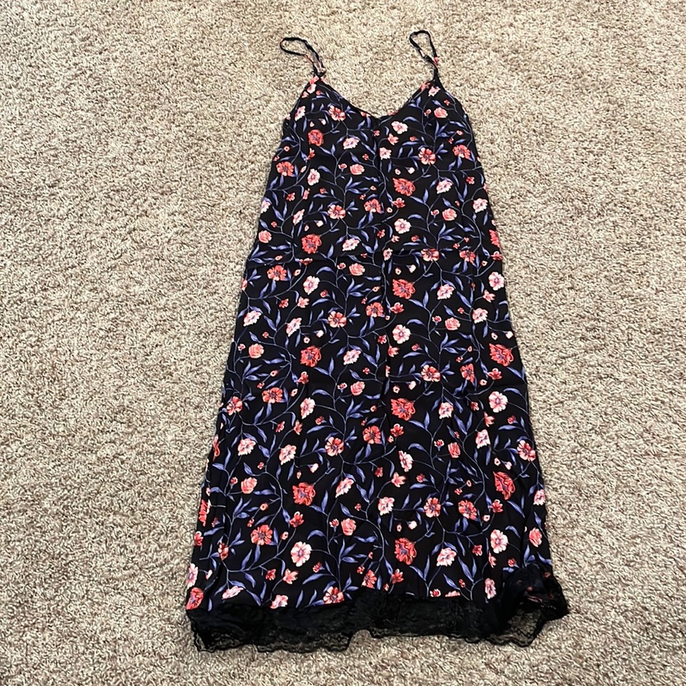 FOREVER 21 nightgown-BRAND NEW